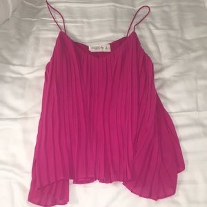 HOT PINK PLEATED TOP